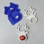 Silikonform Anhänger RENTIER mit Loch für Schokokugel DIY Gussform